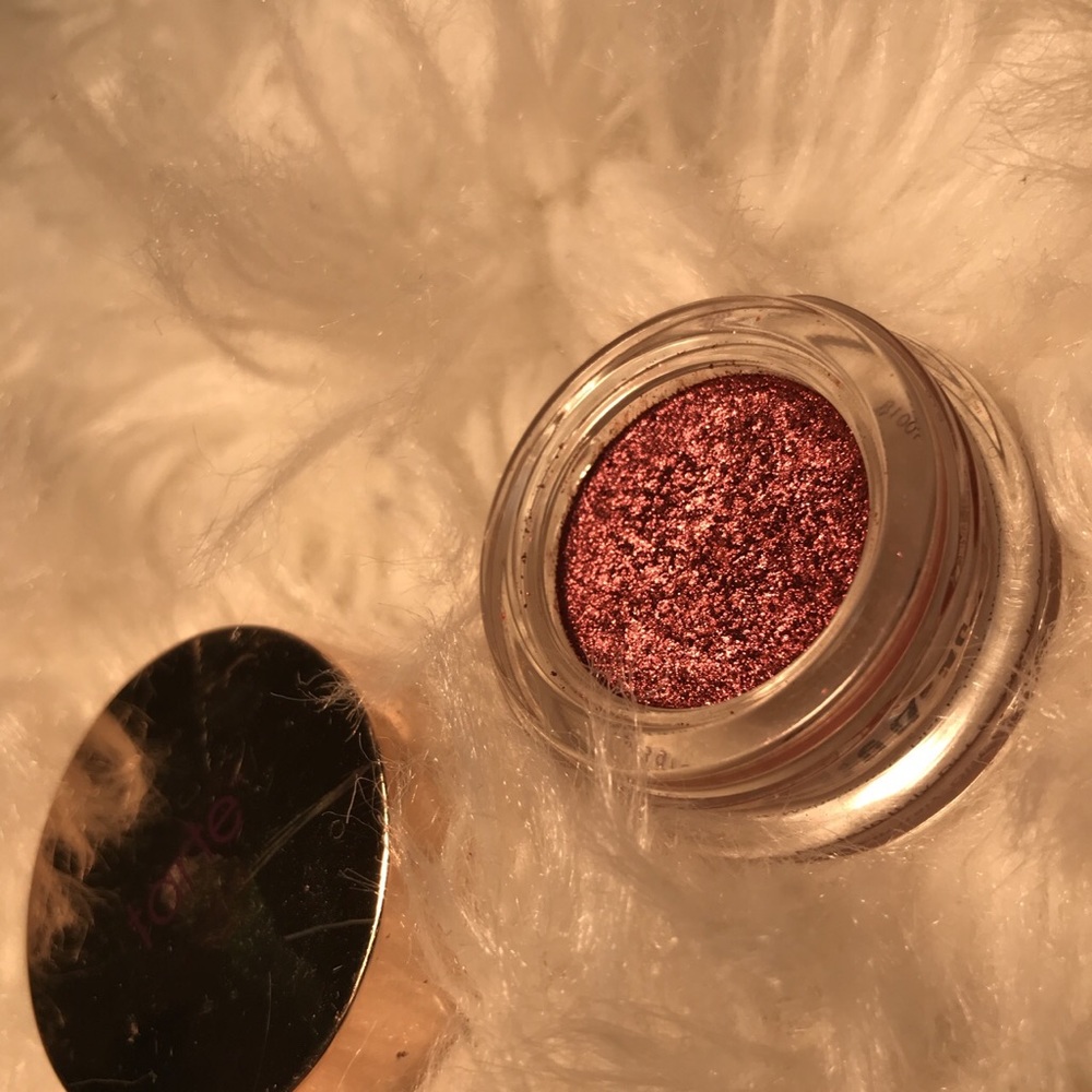 Tarte chrome paint shadow pot in color fire dancer